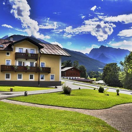 ホテル ペンション グレゴリー Schönau am Königssee エクステリア 写真